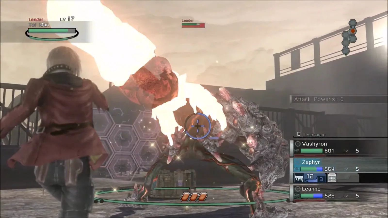 Tar Man leader boss at level 17 with scratch damage on hard body parts during the Chapter 1 Lucia fight in Resonance of Fate Enhanced Remaster